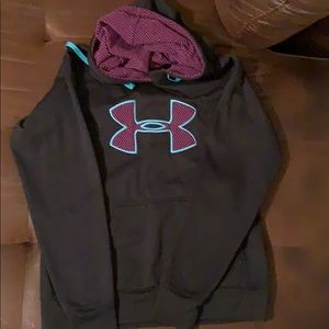 Hooded Under Armour Pullover